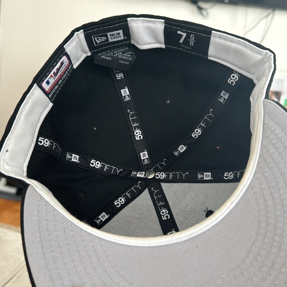 New Era Florida Marlins fitted - Picture 2 of 3